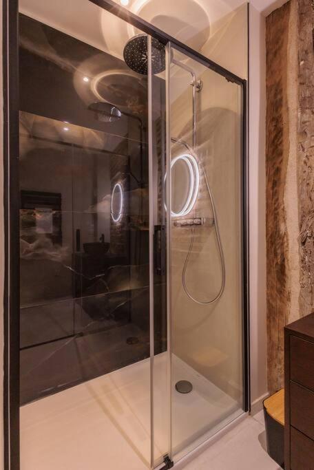 Le Vb Du 21 Apartment Bourg-en-Bresse Exterior photo