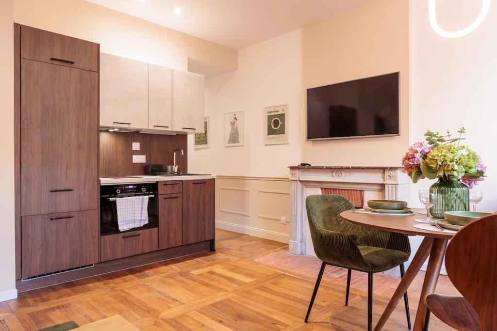 Le Vb Du 21 Apartment Bourg-en-Bresse Exterior photo